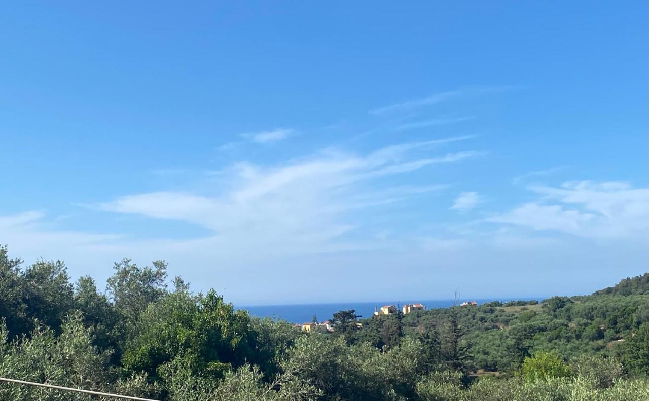 Casa Di Fragkiskos. Ένα Σπίτι Μέσα Στη Φύση. Villa Kondomarion ภายนอก รูปภาพ